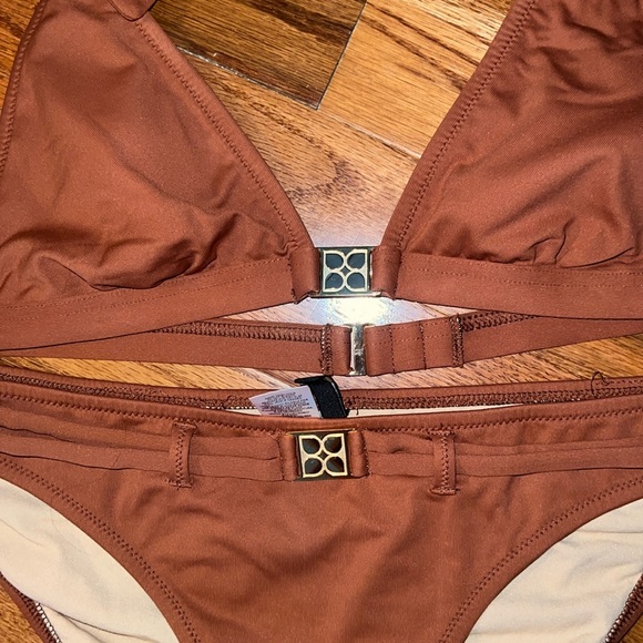 Mocha colored bikini - Picture 3 of 6